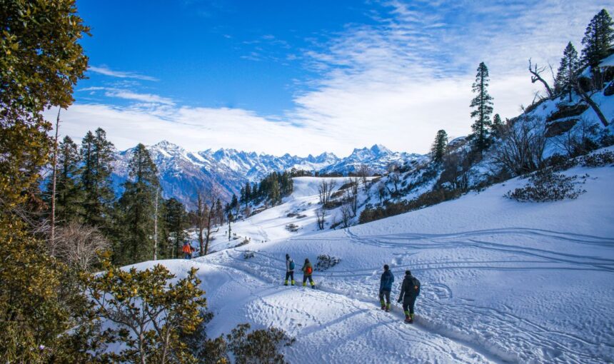 Discovering the Himalayan Magic of Manali with Kavya Tour and Travels